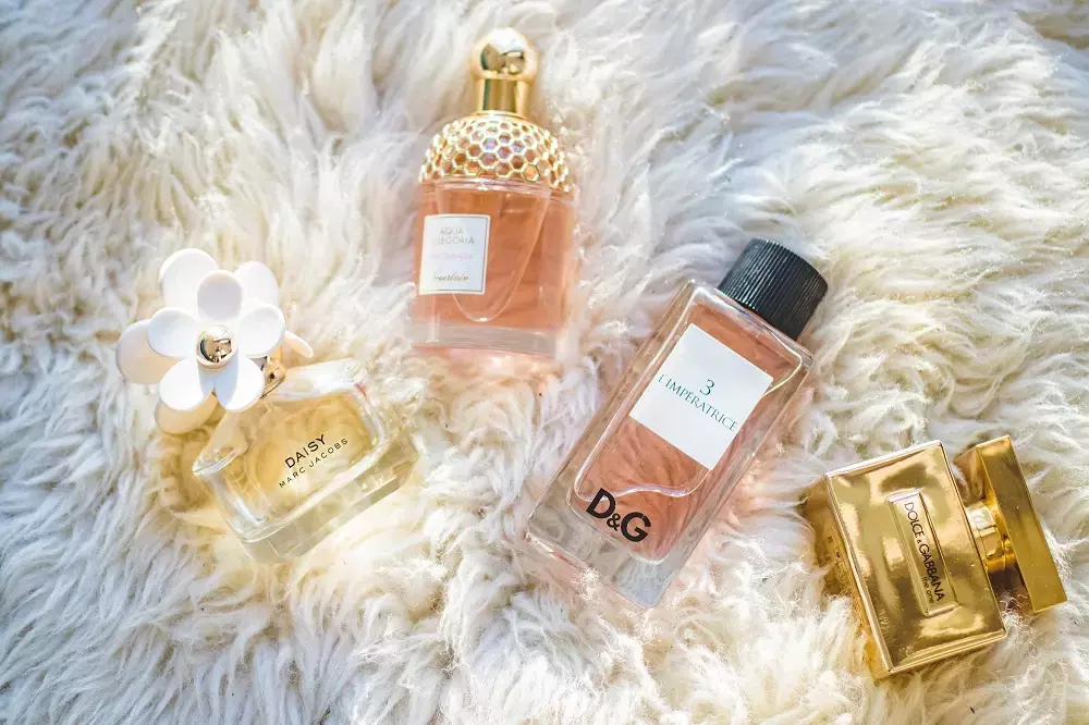 Luxusné dámske parfémy