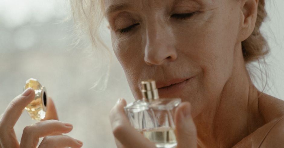 Vyberáme parfum pre ženu. Kde sú najlepšie zľavy?