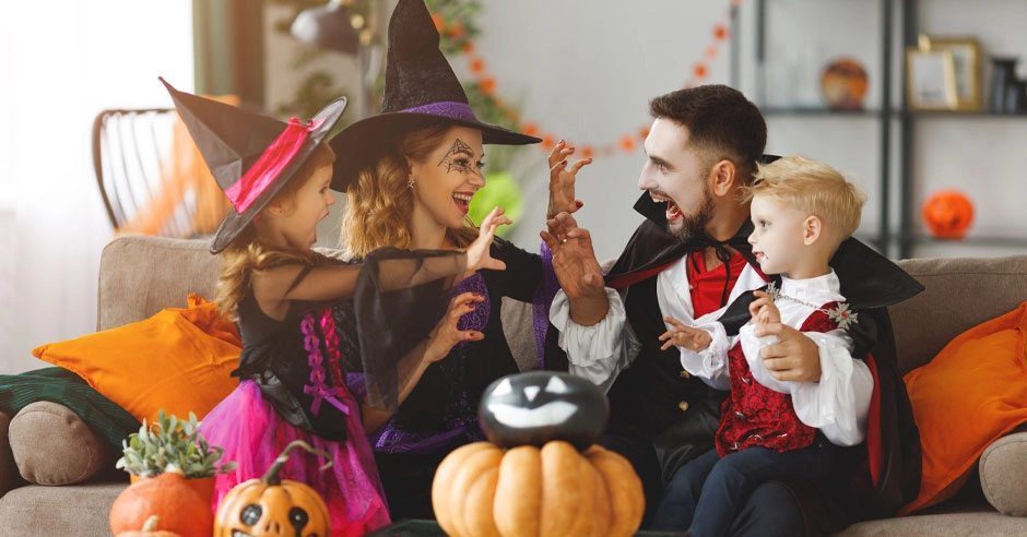 Halloweensky kostým lacno: Kúpiť hotový alebo ho vytvoriť z bežného oblečenia?