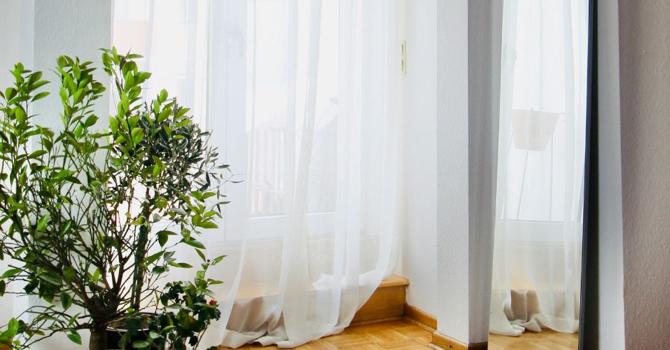 Ako na 4home vybrať záclony? Na toto daj pozor