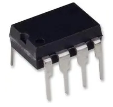 vysokovýkonný regulátor