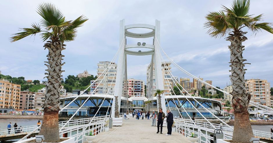 albansko-palmy-most