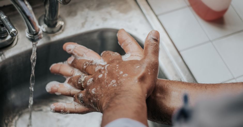 spravne-umyvanie-ruk